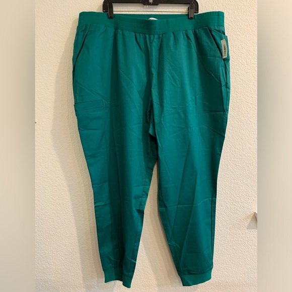 NWT Jogger Style Scrubs Size 3X Scrub Pants - Picture 13 of 14